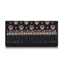 Load image into Gallery viewer, La Jolla Clutch in Black
